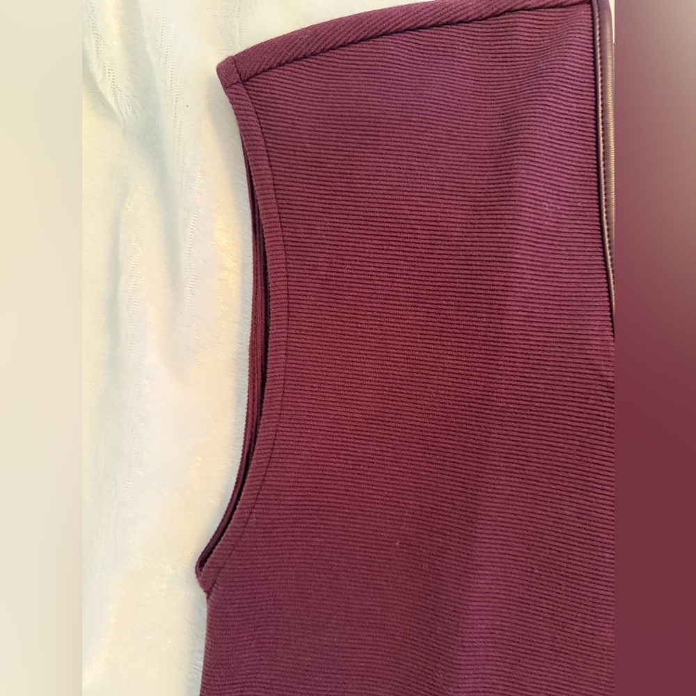 Ann Taylor Rich Purple Short Sleeve Top - Picture 6 of 6